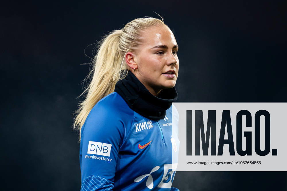Cathinka Tandberg of the Norwegian women s national football team during a training session on December 4, 2023 in Sankt Pölten Photo Vegard Grott BILDBYRAN code VG VG0567 bbeng fotboll football soccer fotball norge norway women dam nations league träning practice training trening st pölten