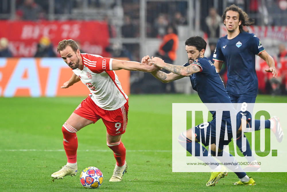 Harry KANE Bayern Muenchen , action,duel against Mattia ZCCAGNI Lazio Football Champions League Round of 16 FC Bayern Muenchen Lazio Rome 3 0 on 05 03 2024, A L L I A N Z A R E N A