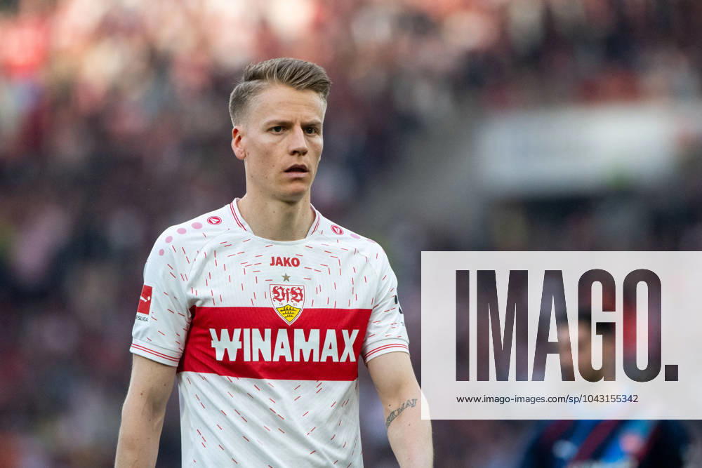 Chris Fuehrich VfB Stuttgart, 27 , GER, VfB Stuttgart VFB vs FC Heidenheim FCH , Fussball Bundesliga, 27 Spieltag, Saison 2023 2024, 31 03 2024 DFB DFL regulations prohibit any use of photographs as image sequences and or quasi video GER, VfB Stuttgart VFB vs FC Heidenheim FCH , Fussball Bundesliga, 27 Spieltag, Saison 2023 2024, 31 03 2024 Muenchen