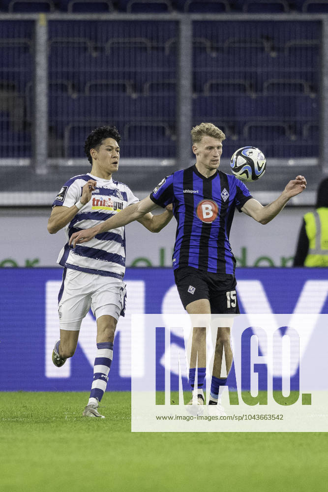 Football 3 Liga, Season 2023 2024, Matchday 33, MSV Duisburg SV Waldhof Mannheim on 12 04 2024 at Schauinsland Reisen Arena in Duisburg Two-legged match between Santiago Castaneda MSV Duisburg, 05 and Malte Karbstein SV Waldhof Mannheim 07, 15 Important note In accordance with the regulations of the DFL German Football League and the DFB German Football Association, it is prohibited to utilize or have utilized photographs taken in the stadium and or of the game in the form of sequential images and or video-like photo series Foto Kirchner Media TH