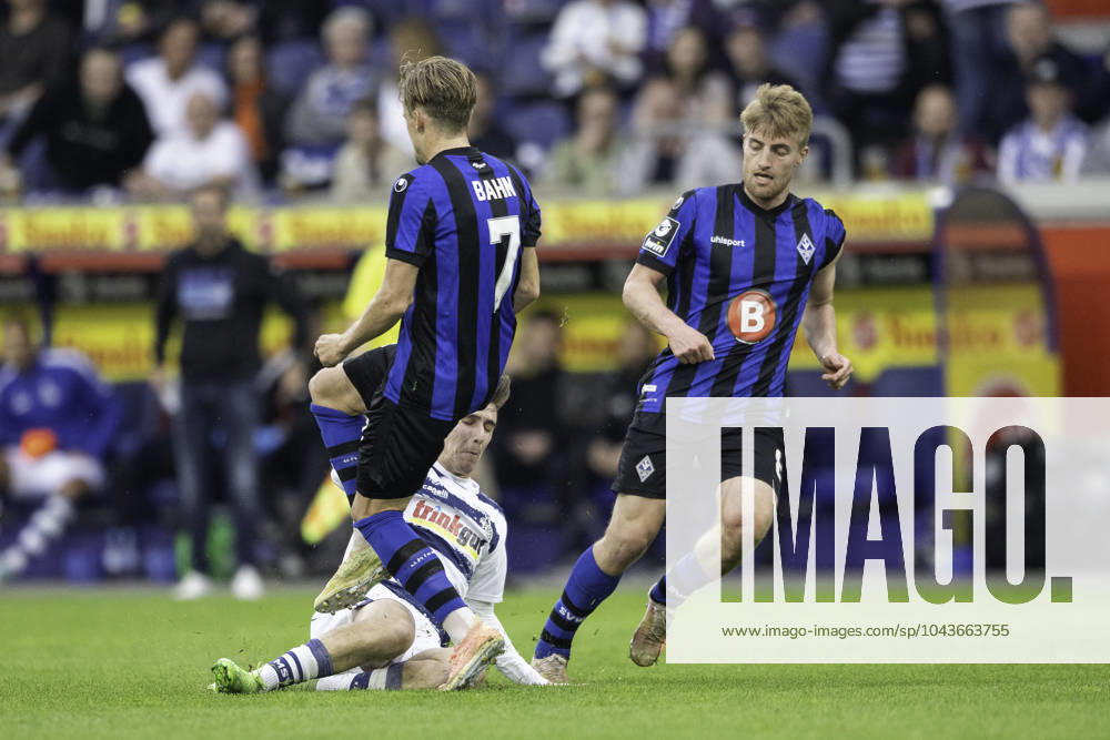 Football 3 Liga, Season 2023 2024, Matchday 33, MSV Duisburg SV Waldhof Mannheim on 12 04 2024 at Schauinsland Reisen Arena in Duisburg Jonas Michelbrink MSV Duisburg, 16 slips into Bentley Baxter track SV Waldhof Mannheim 07, 07 inside Important note According to the regulations of the DFL German Football League and the DFB German Football Association, it is prohibited to use or have used photographs taken in the stadium and or of the game in the form of sequential images and or video-like photo series Foto Kirchner Media TH