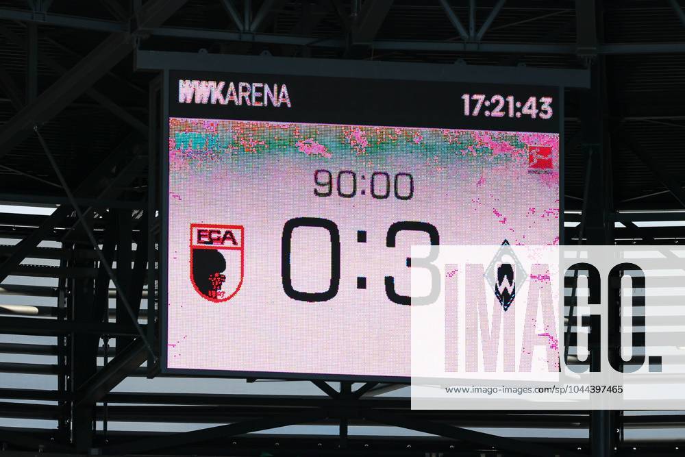 Final score on the scoreboard 0 3, FC Augsburg vs SV Werder Bremen, Football, 1 Bundesliga, 31 Matchday, 27 04 2024 DFB regulations prohibit any use of photographs as image sequences and or quasi video Augsburg Bayern Germany