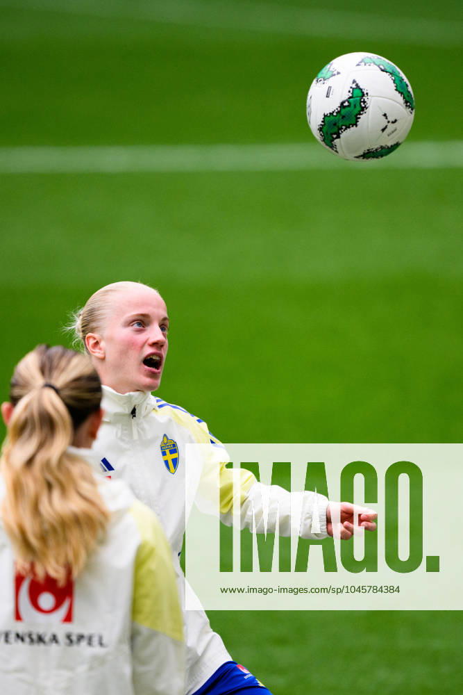 Anna Sandberg of Sweden during a training session on May 30, 2024 in Dublin Photo Ludvig Thunman BILDBYRAN code LT LT0624 fotboll football soccer fotball träning practice training sverige sweden dam bbeng
