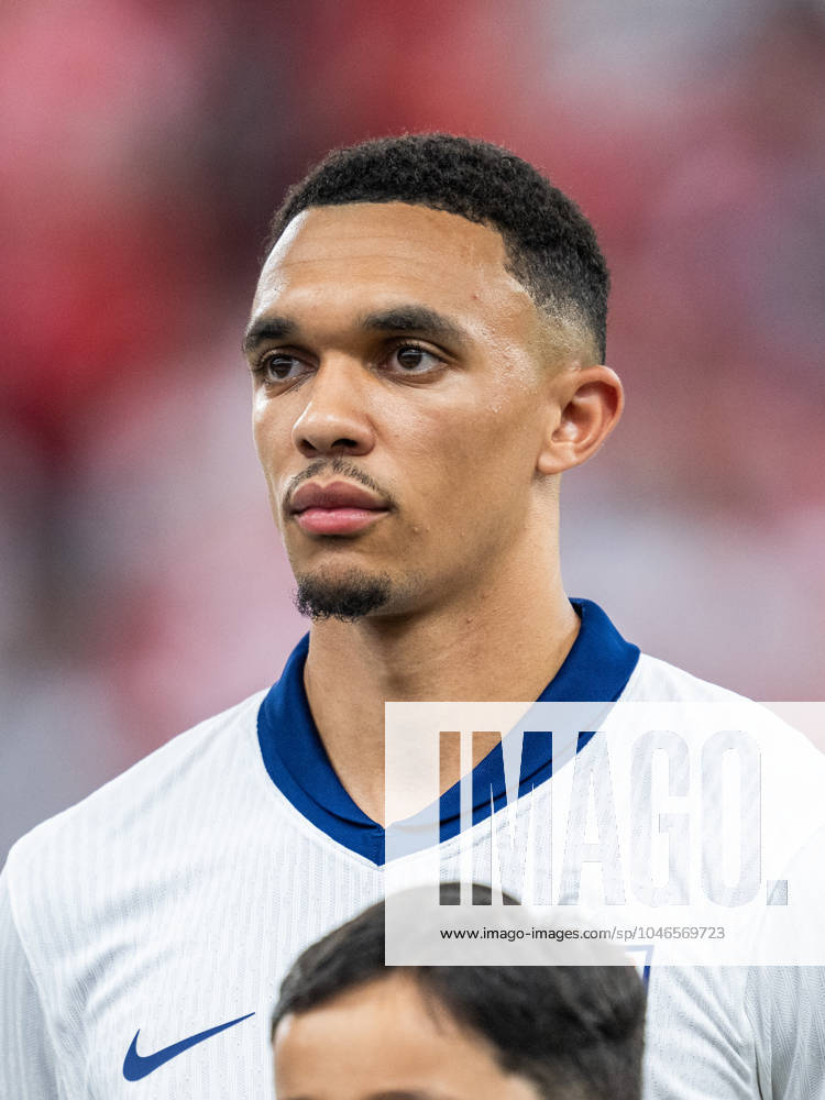 Trent Alexander Arnold of England during line up ahead of the UEFA Euro 2024 Football Championship match between Denmark and England on June 20, 2024 in Frankfurt Photo Mathias Bergeld BILDBYRAN kod MB MB0939 fotboll football soccer fotballs em europamästerskap em uefa euro uefa european football championship euro 2024 danmark denmark england bbeng