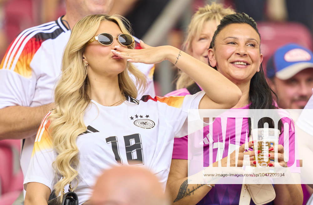 Maximilian Mittelstädt, DFB 18 Freundin Lea Prinz, in the quarter final match GERMANY - SPAIN 1-2 n.V. of the UEFA European Championships 2024 on Jul 5, 2024 in Stuttgart, Germany.