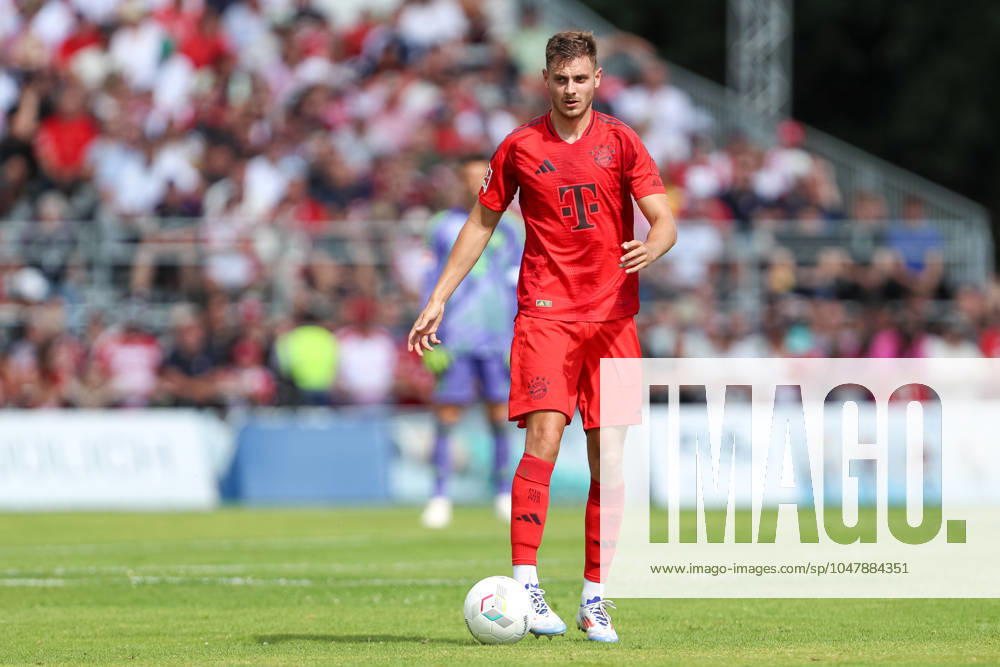 Josip Stanisic FC Bayern Munich in action, on the ball, individual action, test match, 1 FC Düren vs FC Bayern Munich, Karl Knipprath Stadion on July 28, 2024 in Juelich, Germany Photo by Oliver Kaelke DeFodi Images Josip Stanisic FC Bayern Munich controls the ball, test match, 1 FC Düren vs FC Bayern Munich, Karl Knipprath Stadion on July 28, 2024 in Juelich, Germany Photo by Oliver Kaelke DeFodi Images Defodi 678 2024 07 28 OK FCDFCB 1160 Defodi-678