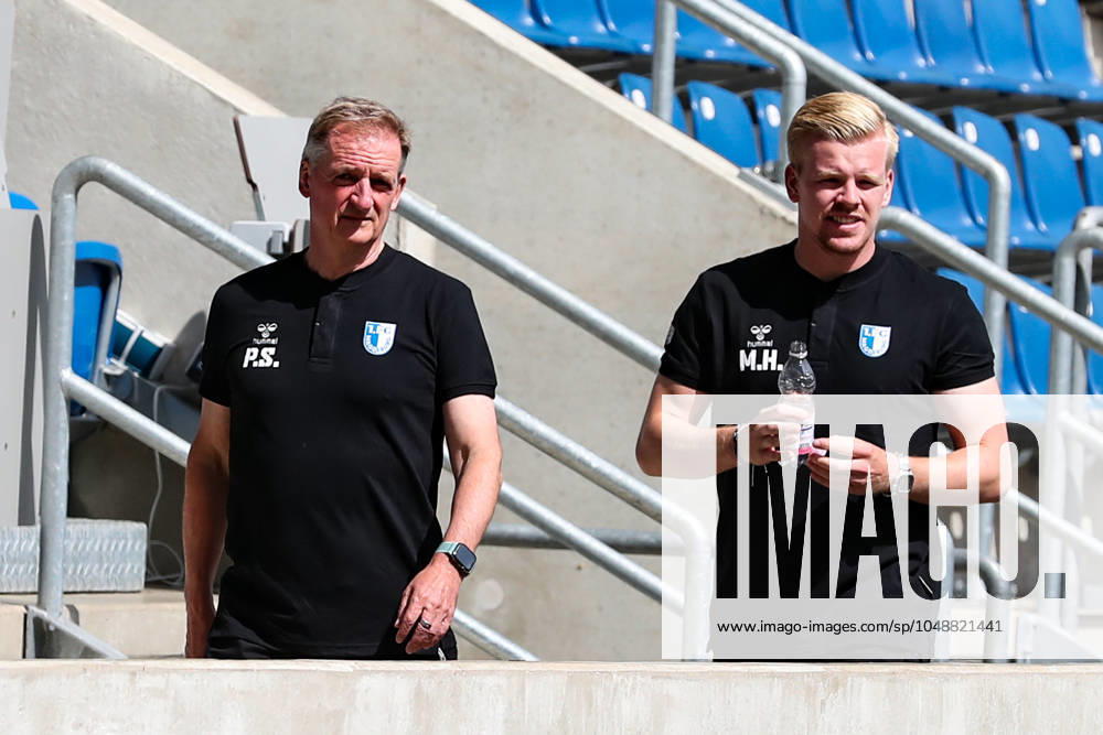 Coach Petrik Sander 1 FC Magdeburg and goalkeeper coordinator Maximilian Heidel 1 FC Magdeburg Football NOFV Oberliga Süd portrait appointment 2023 2024 official photo session 1 FC Magdeburg U23 at the MDCC Arena in Magdeburg Germany, Football, Men, GER, 26 07 2023 Christian Schroedter
