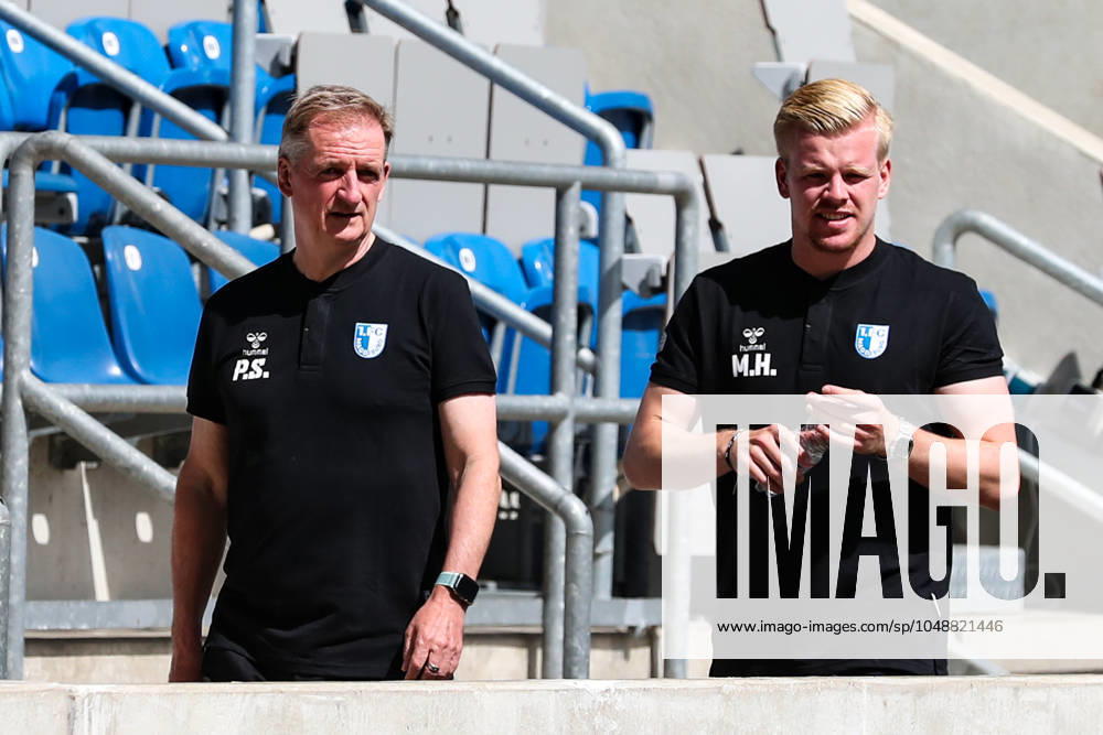 Coach Petrik Sander 1 FC Magdeburg and goalkeeper coordinator Maximilian Heidel 1 FC Magdeburg Football NOFV Oberliga Süd portrait appointment 2023 2024 official photo session 1 FC Magdeburg U23 at the MDCC Arena in Magdeburg Germany, Football, Men, GER, 26 07 2023 Christian Schroedter