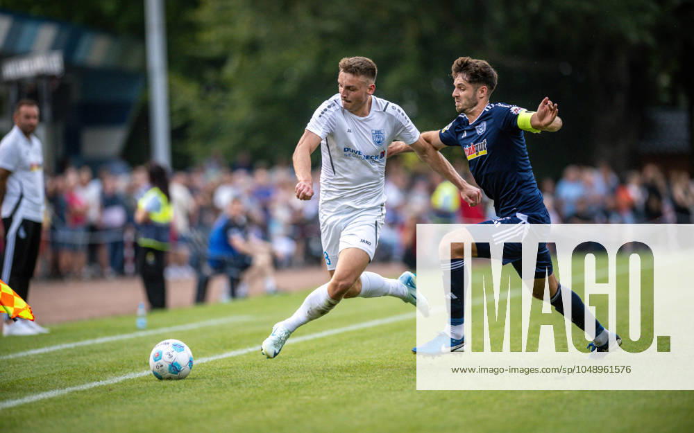 Soccer, Season 2024 2025, Niederrheinpokal 20 08 2023, 01 Round, Men, BW Dingden white vs MSV Duisburg black v l Lasse Hoffmann BW Dingden , Tobias Fleckstein MSV Duisburg , Hamminkeln Sportanlage BW Dingden Nordrhein Westfalen Germany 240820_fb_bw-dingden_msv-duisburg_32322