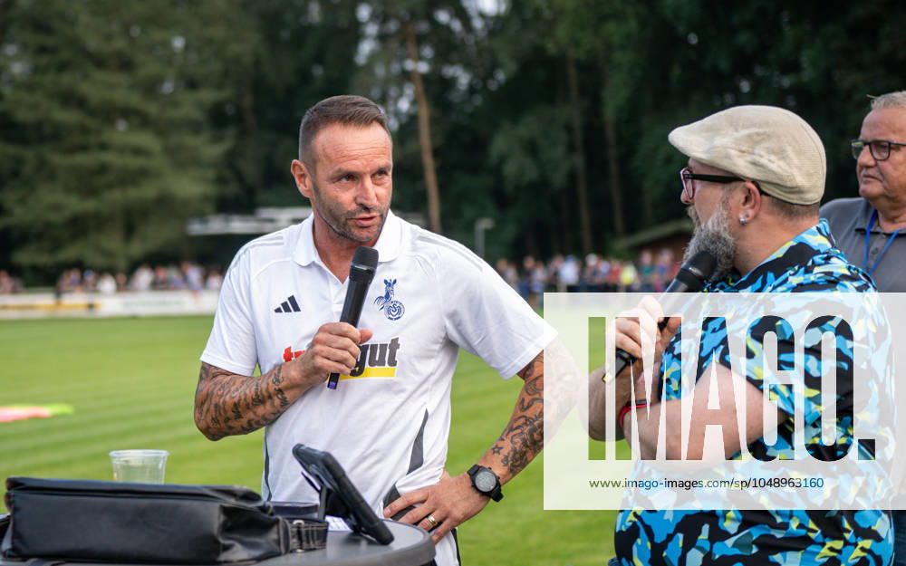 Football, Season 2024 2025, Niederrheinpokal 20 08 2023, 01 Round, Men, BW Dingden white vs MSV Duisburg black Dietmar Hirsch Coach MSV Duisburg , Hamminkeln Sportanlage BW Dingden Nordrhein Westfalen Germany 240820_fb_bw-dingden_msv-duisburg_32273