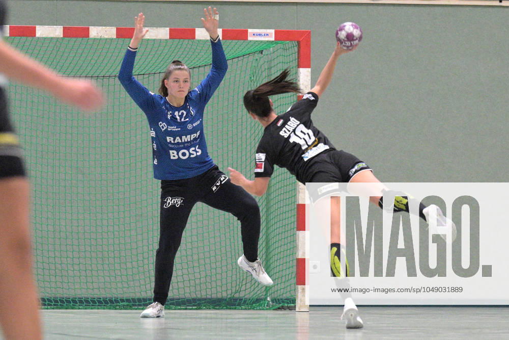 Marie Kristin Weiss TusSies Metzingen, 12 in goal against Kitti Szabo Alba Fehervar KC, 18 TusSies Metzingen vs Alba Fehervar, Handball,DHB, HBF, Test match, Season 2024 2025 , 23 08 2024 TusSies Metzingen vs Alba Fehervar Handball, DHB, HBF, Test match, 23 08 2024 Metzingen