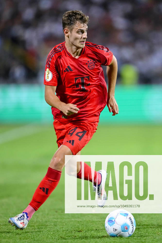 Josip Stanisic FC Bayern Muenchen in action, on the ball, single action during the DFB Pokal First Round match between SSV Ulm 1846 Fussball and FC Bayern Muenchen at Donaustadion on August 16, 2024 in Ulm, Germany Photo by Harry Langer DeFodi Images Josip Stanisic FC Bayern Muenchen controls the Ball during the DFB Pokal First Round match between SSV Ulm 1846 Fussball and FC Bayern Muenchen at Donaustadion on August 16, 2024 in Ulm, Germany Photo by Harry Langer DeFodi Images DFB DFL REGULATIONS PROHIBIT ANY USE OF PHOTOGRAPHS AS IMAGE SEQUENCES AND OR QUASI VIDEO Photo by Harry Langer DeFodi Images DFB DFL REGULATIONS PROHIBIT ANY USE OF PHOTOGRAPHS AS IMAGE SEQUENCES AND OR QUASI VIDEO Defodi 541 SSVFCB240816 271 Defodi-541 DFB DFL REGULATIONS PROHIBIT ANY USE OF PHOTOGRAPHS AS IMAGE SEQUENCES AND OR QUASI-VIDEO.