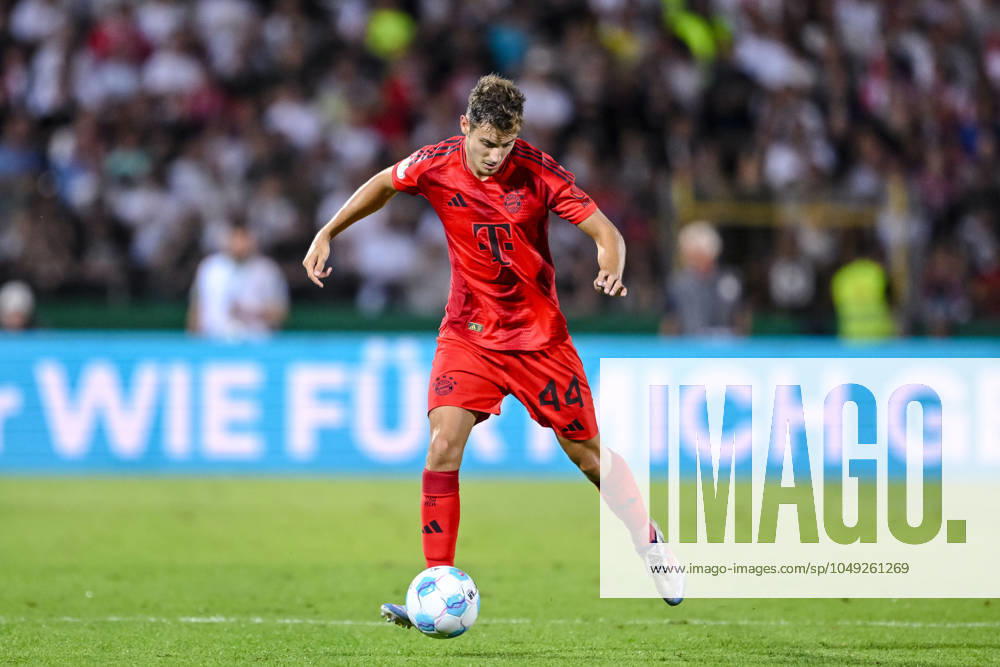 Josip Stanisic FC Bayern Muenchen in action, on the ball, single action during the DFB Pokal First Round match between SSV Ulm 1846 Fussball and FC Bayern Muenchen at Donaustadion on August 16, 2024 in Ulm, Germany Photo by Harry Langer DeFodi Images Josip Stanisic FC Bayern Muenchen controls the Ball during the DFB Pokal First Round match between SSV Ulm 1846 Fussball and FC Bayern Muenchen at Donaustadion on August 16, 2024 in Ulm, Germany Photo by Harry Langer DeFodi Images DFB DFL REGULATIONS PROHIBIT ANY USE OF PHOTOGRAPHS AS IMAGE SEQUENCES AND OR QUASI VIDEO Photo by Harry Langer DeFodi Images DFB DFL REGULATIONS PROHIBIT ANY USE OF PHOTOGRAPHS AS IMAGE SEQUENCES AND OR QUASI VIDEO Defodi 541 SSVFCB240816 378 Defodi-541 DFB DFL REGULATIONS PROHIBIT ANY USE OF PHOTOGRAPHS AS IMAGE SEQUENCES AND OR QUASI-VIDEO.