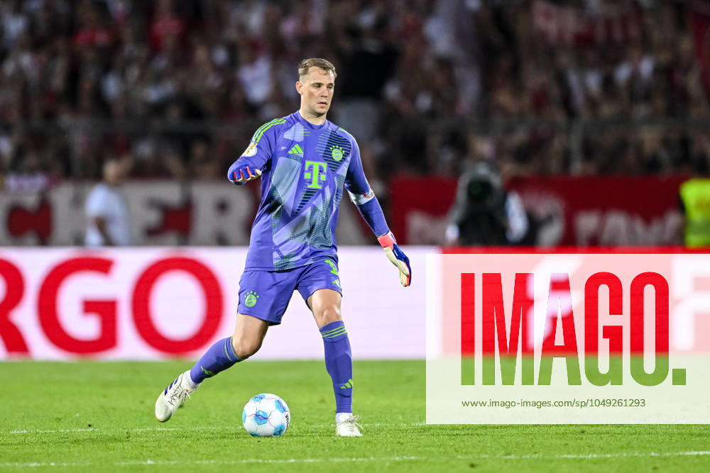 Goalkeeper Manuel Neuer FC Bayern Muenchen in action, on the ball, single action during the DFB Pokal First Round match between SSV Ulm 1846 Fussball and FC Bayern Muenchen at Donaustadion on August 16, 2024 in Ulm, Germany Photo by Harry Langer DeFodi Images Goalkeeper Manuel Neuer FC Bayern Muenchen controls the Ball during the DFB Pokal First Round match between SSV Ulm 1846 Fussball and FC Bayern Muenchen at Donaustadion on August 16, 2024 in Ulm, Germany Photo by Harry Langer DeFodi Images DFB DFL REGULATIONS PROHIBIT ANY USE OF PHOTOGRAPHS AS IMAGE SEQUENCES AND OR QUASI VIDEO Photo by Harry Langer DeFodi Images DFB DFL REGULATIONS PROHIBIT ANY USE OF PHOTOGRAPHS AS IMAGE SEQUENCES AND OR QUASI VIDEO Defodi 541 SSVFCB240816 430 Defodi-541 DFB DFL REGULATIONS PROHIBIT ANY USE OF PHOTOGRAPHS AS IMAGE SEQUENCES AND OR QUASI-VIDEO.