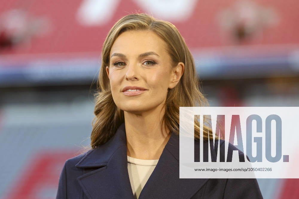 Laura Wontorra smiles, UEFA Champions League 2024 25 League Phase MD1, FC Bayern Munich v GNK Dinamo, Allianz Arena on September 17, 2024 in Munich, Germany Photo by Marco Steinbrenner DeFodi Images Laura Wontorra smiles, UEFA Champions League 2024 25 League Phase MD1, FC Bayern Munich v GNK Dinamo, Allianz Arena, September 17, 2024 in Munich, Germany Photo by Marco Steinbrenner DeFodi Images Defodi 700 muenchen zagreb 20240917 174 Defodi-700