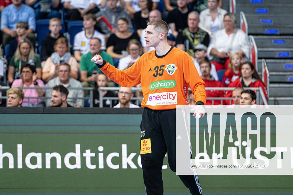 Joel Birlehm TSV Hannover Burgdorf, No. 35 v l , TSV Hannover Burgdorf white against Füchse Berlin pink on Matchday 3 of the 2024 2025 season in the DAIKIN Handball Bundesliga 22 09 2024, ZAG Arena Hannover, GER ,
