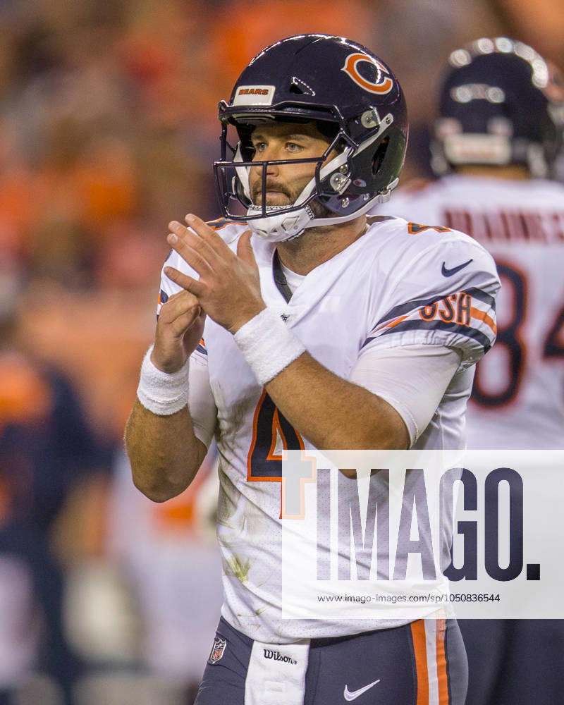 NFL, American Football Herren, USA 2018: Bears vs Broncos Aug 18 August 18, 2018: Chicago Bears quarterback Chase Daniel (4) during the third quarter of an NFL preseason matchup between the Chicago Bears and the Denver Broncos at Broncos Stadium at Mile High Denver CO, Scott D Stivason Cal Media Denver Colorado United States of America