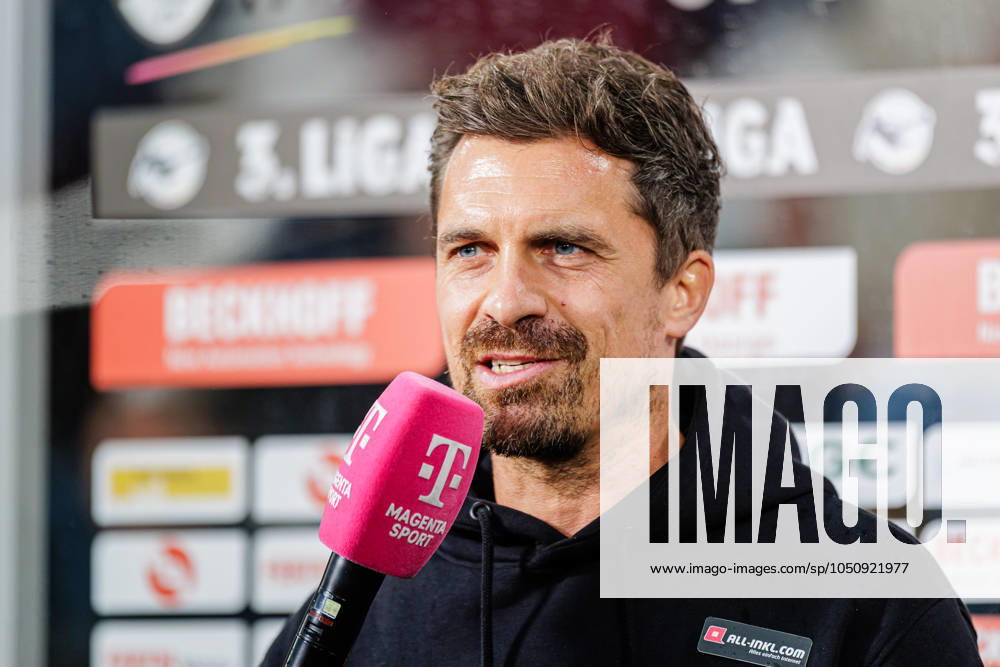 Thomas Stamm SG Dynamo Dresden, Head Coach in an interview with Magenta TV GER, SC Verl vs SG Dynamo Dresden, Football, 3 Liga, Matchday 7, Season 2024 2025, 25 09 2024 DFL Regulations prohibit any use of photographers as image sequences and or quasi video GER, SC Verl vs SG Dynamo Dresden, Football, 3 Liga, Matchday 7, Season 2024 2025, 25 09 2024 Verl