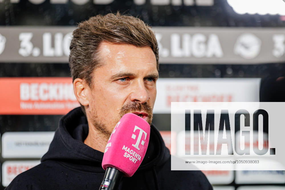 Thomas Stamm SG Dynamo Dresden, Head Coach in an interview with Magenta TV GER, SC Verl vs SG Dynamo Dresden, Football, 3 Liga, Matchday 7, Season 2024 2025, 25 09 2024 DFL Regulations prohibit any use of photographers as image sequences and or quasi video GER, SC Verl vs SG Dynamo Dresden, Football, 3 Liga, Matchday 7, Season 2024 2025, 25 09 2024 Verl