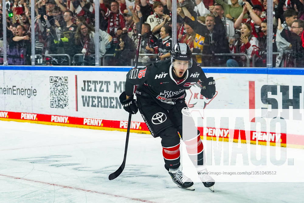 Ice Hockey Penny DEL 3 Matchday Cologne Sharks Nuremberg Ice Tigers on 27 09 2024 at the Lanxess Arena in Cologne Louis Marc Aubry Cologne , celebrates his goal to 5 4 while short-handed According to the regulations of the DEL German Ice Hockey League, the publication and further use of the recordings in electronic media and end devices of all kinds during the ongoing game is not permitted