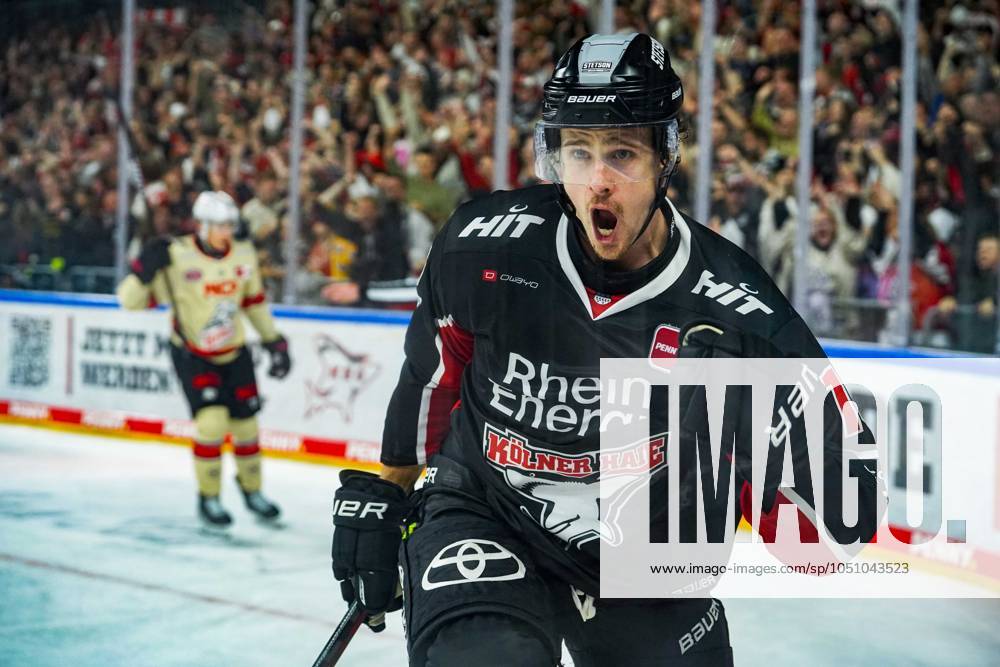 Ice Hockey Penny DEL 3 Matchday Cologne Sharks Nuremberg Ice Tigers on 27 09 2024 at the Lanxess Arena in Cologne Louis Marc Aubry Cologne , celebrates his goal to 5 4 while short-handed According to the regulations of the DEL German Ice Hockey League, the publication and further use of the recordings in electronic media and end devices of all kinds during the ongoing game is not permitted
