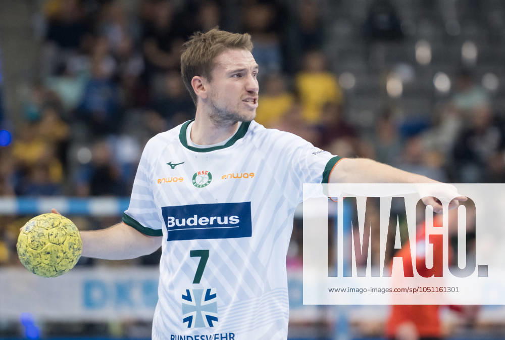 Dominik Mappes HSG Wetzlar, 07 GER, TVB 1898 Stuttgart HSG Wetzlar, Sport, Handball, 2024 2025, DAIKIN HBL Handball Bundesliga, 29 09 2024, Stuttgart Porsche Arena GER, TVB 1898 Stuttgart HSG Wetzlar, Sport, Handball, 2024 2025, DAIKIN HBL Handball Bundesliga, 29 09 2024, Stuttgart Porsche Arena Stuttgart