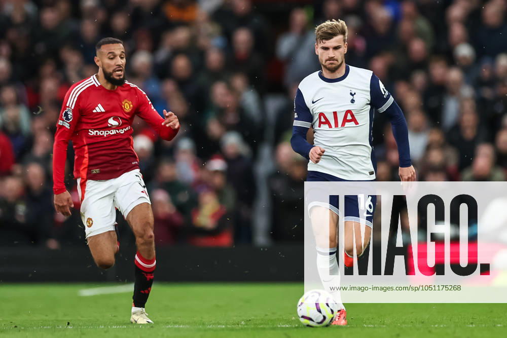Premier League Manchester United, ManU v Tottenham Hotspur Timo Werner of Tottenham Hotspur makes a break with the ball during the Premier League match Manchester United vs Tottenham Hotspur at Old Trafford, Manchester, United Kingdom, 29th September 2024 (Photo by Mark Cosgrove News Images)