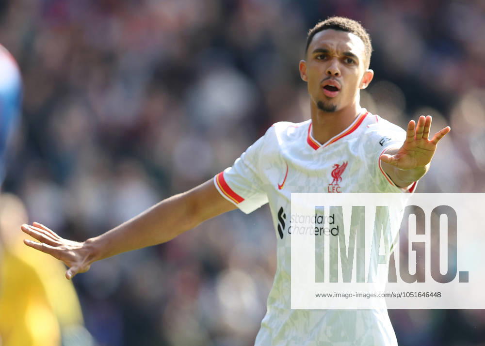 London, England, 5th October 2024. Trent Alexander-Arnold of Liverpool during the Premier League match at Selhurst Park, London. Picture credit should read: Paul Terry Sportimage . SPI-3361-0134