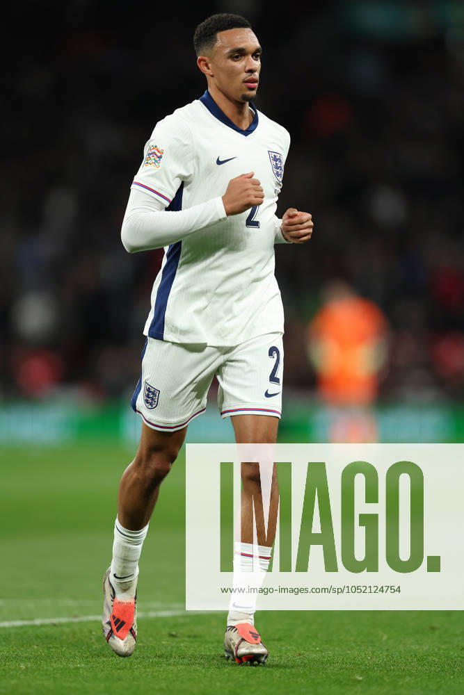 London, England, 10th October 2024. Trent Alexander-Arnold of England during the UEFA Nations League match at Wembley Stadium, London. Picture credit should read: Paul Terry Sportimage . SPI-3369-0126