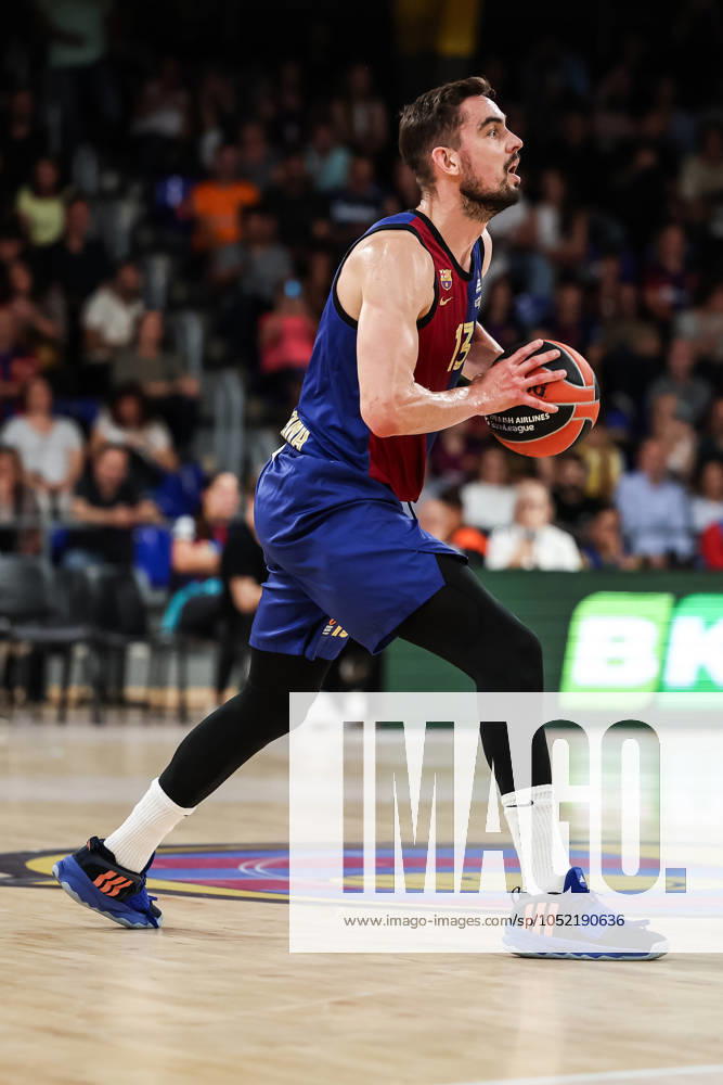Tomas Satoransky of FC Barcelona, Barca in action during the Turkish Airlines Euroleague, match played between FC Barcelona and Alba Berlin at Palau Blaugrana on October 11, 2024 in Barcelona, Spain. Barcelona Spain - ZUMAa181 20241011_zaa_a181_051