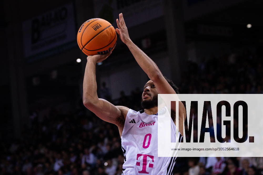 Basketball Champions League, Telekom Baskets Bonn vs AEK Betsson BC, 15 10 2024 Darius McGhee Telekom Baskets Bonn 0 scores from all positions Basketball Champions League, Telekom Baskets Bonn vs AEK Betsson BC, 15 10 2024, Telekom Dome, Bonn