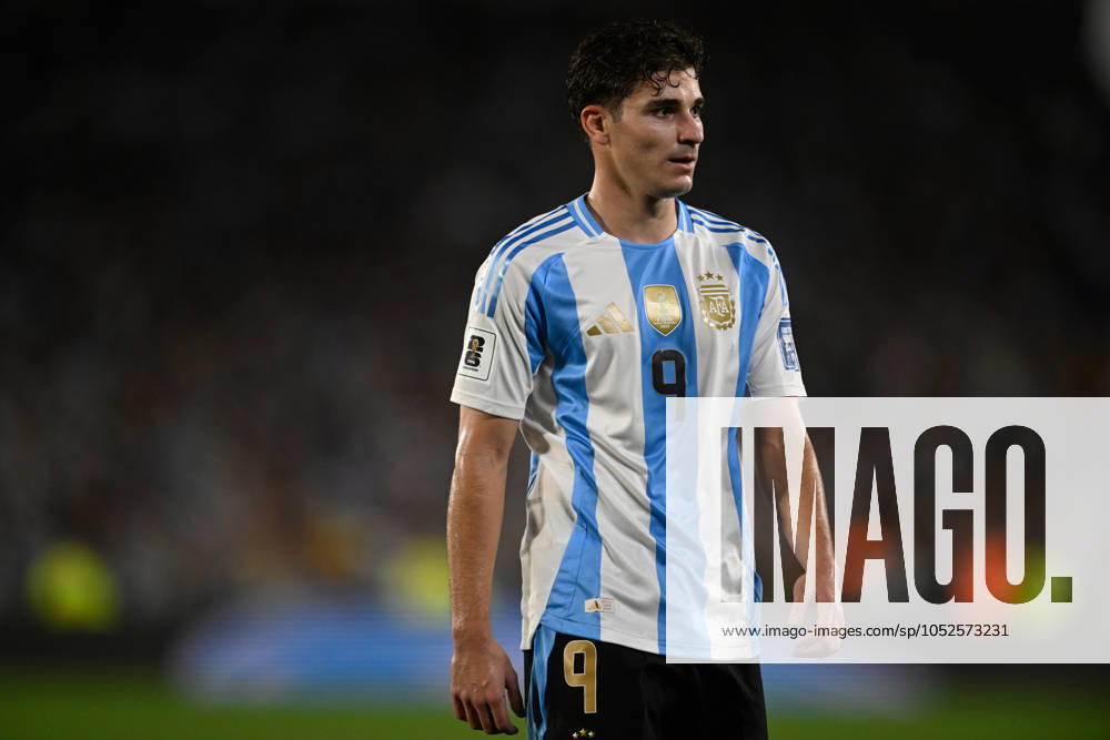 Julian Alvarez of Argentina looks on, head and shoulders during the FIFA World Cup, WM, Weltmeisterschaft, Fussball 2026 South American Qualifier match between Argentina and Bolivia at Estadio Mas Monumental Antonio Vespucio Liberti on October 15, 2024 in Buenos Aires, Argentina. Photo by D.Halisz SFSI Argentina v Bolivia - FIFA World Cup 2026 Qualifier