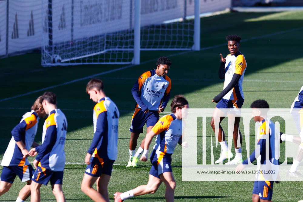 Rodrygo Goes of Real Madrid warms up during the training day of Real Madrid ahead the Spanish League, LaLiga EA Sports, football match against Celta de Vigo at Ciudad Deportiva Real Madrid on October 18, 2024, in Valdebebas, Madrid, Spain. Madrid SPAIN - ZUMAa181 20241018_zaa_a181_012
