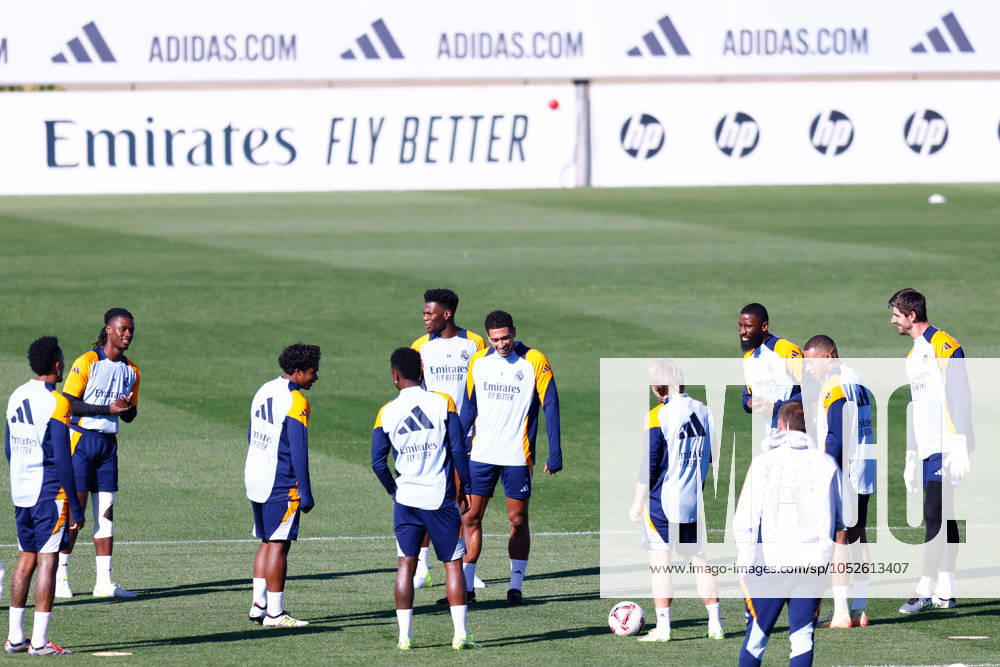 Players of Real Madrid warm up during the training day of Real Madrid ahead the Spanish League, LaLiga EA Sports, football match against Celta de Vigo at Ciudad Deportiva Real Madrid on October 18, 2024, in Valdebebas, Madrid, Spain. Madrid SPAIN - ZUMAa181 20241018_zaa_a181_017