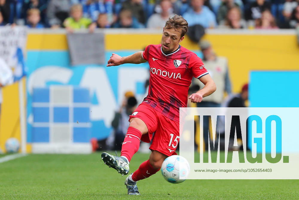 Soccer 1 Bundesliga, TSG 1899 Hoffenheim VfL Bochum, v l Felix Passlack VfL Bochum Portrait Sinsheim