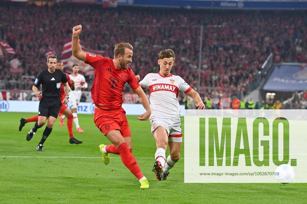 Harry KANE Bayern Muenchen , Action,duel against Anthony ROUAULT VFB Stuttgart Football 1 Bundesliga Season 2024 2025, 7 Matchday, Matchday07 FC Bayern Muenchen VfB Stuttgart on 19 10 2024, A L L I A N Z A R E N A
