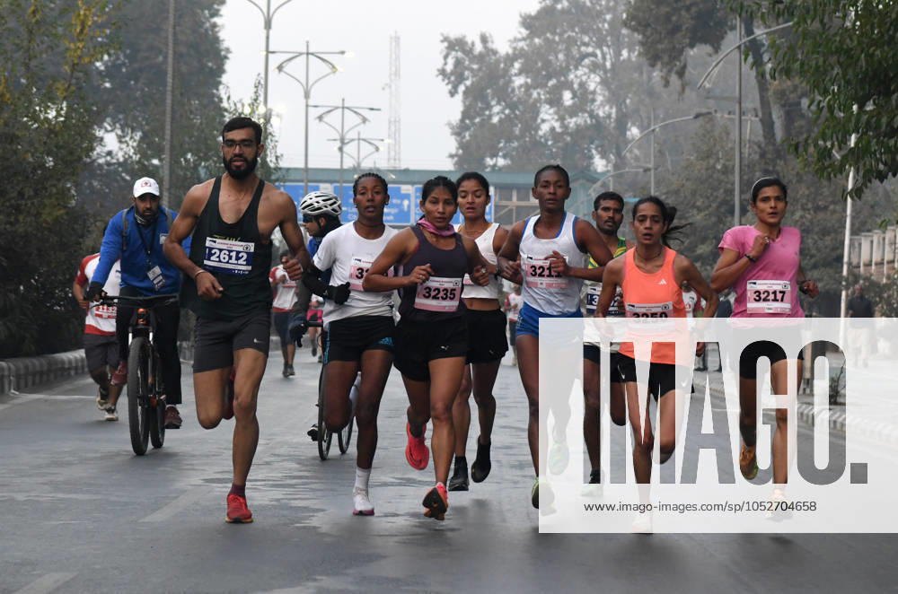 People in large number participated in the International Kashmir Marathon held in Srinagar. Srinagar India - ZUMAz120 0774165750st