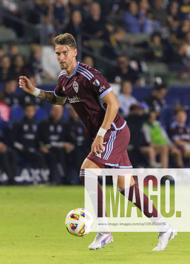 Andreas Maxso 5 of the Colorado Rapids with the ball during the Audi 2024 MLS, Fussball Herren, USA Cup Playoffs Round One Game 1 of 3 against the Colorado Rapids on Saturday October 26, 2024 at Dignity Health Sports Park Stadium in Carson, California. The Galaxy defeats Rapids, 5-0. JAVIER ROJAS PI Los Angeles USA - ZUMAp124 20241026_zaa_p124_067