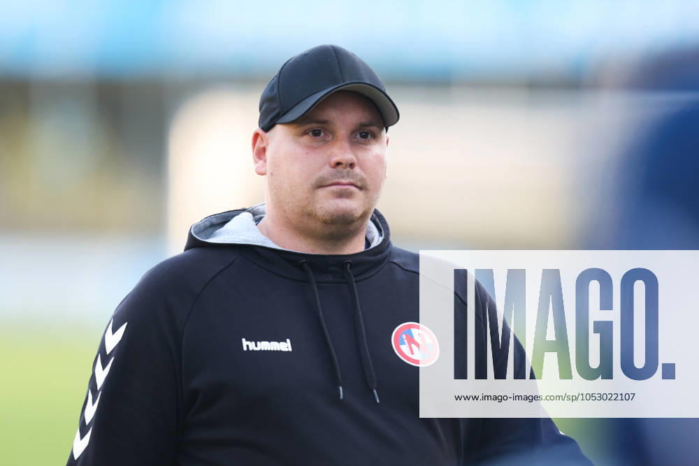 Football, Men, Regionalliga Nord, Matchday 16, FC Eintracht Norderstedt BSV Kickers Emden Coach Jean Pierre Richter FC Eintracht Norderstedt