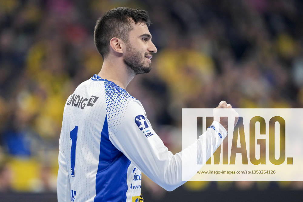 Matija Spikic Goalkeeper, ThSV, 1 , single picture, single photo, action, action, cheer, cheers, celebration, joy, rejoice, rejoicing, confident, optimistic, positive, game scene, 01 11 2024, Mannheim Germany , Handball, Bundesliga, Rhein Neckar Löwen ThSV Eisenach