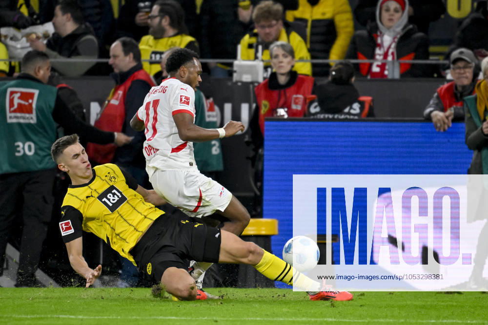 Nico Schlotterbeck Borussia Dortmund and Lois Openda RB Leipzig fighting for the ball, Bundesliga, Borussia Dortmund v RB Leipzig, Signal Iduna Park, 02 11 2024, Dortmund, Germany not used in POL SRB CRO FRA GBR NED ITA USA Defodi 067 BVBRBL20241102 033 Defodi-067 not used in POL SRB CRO FRA GBR NED ITA USA DFL regulations prohibit any use of photographs as image sequences and or quasi-video.