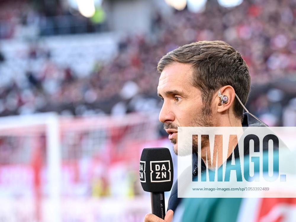 Coach Julian Schuster SC Freiburg Looks on during the Bundesliga match between SC Freiburg and 1 FSV Mainz 05, Europa Park Stadium on November 03, 2024 in Freiburg, Germany Photo by Harry Langer DeFodi Images Coach Julian Schuster SC Freiburg Looks on during the Bundesliga match between SC Freiburg and 1 FSV Mainz 05 at Europa Park Stadium on November 3, 2024 in Freiburg, Germany Photo by Harry Langer DeFodi Images DFL regulations prohibit any use of photographs as image sequences and or quasi video not used in POL SRB CRO FRA GBR NED ITA USA Defodi 541 SCFFSVV20241103 093 Defodi-541 not used in POL SRB CRO FRA GBR NED ITA USA DFL regulations prohibit any use of photographs as image sequences and or quasi-video.