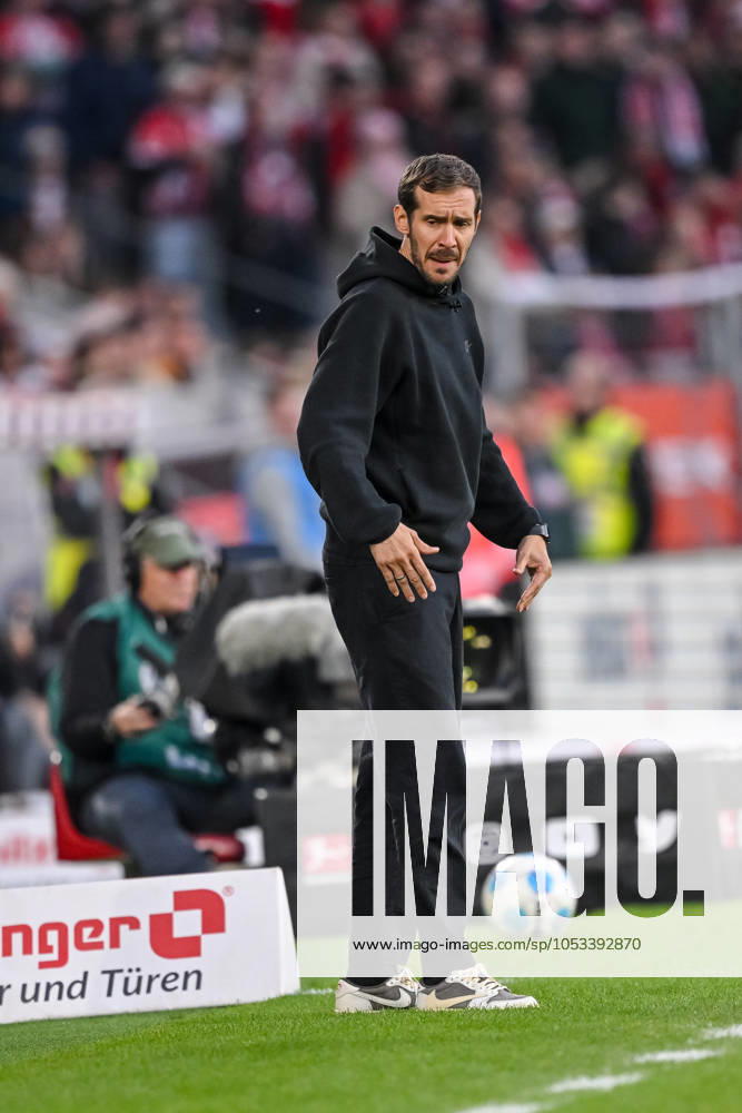 Coach Julian Schuster SC Freiburg Looks on during the Bundesliga match between SC Freiburg and 1 FSV Mainz 05, Europa Park Stadium on November 03, 2024 in Freiburg, Germany Photo by Harry Langer DeFodi Images Coach Julian Schuster SC Freiburg Looks on during the Bundesliga match between SC Freiburg and 1 FSV Mainz 05 at Europa Park Stadium on November 3, 2024 in Freiburg, Germany Photo by Harry Langer DeFodi Images DFL regulations prohibit any use of photographs as image sequences and or quasi video not used in POL SRB CRO FRA GBR NED ITA USA Defodi 541 SCFFSV20241103 212 Defodi-541 not used in POL SRB CRO FRA GBR NED ITA USA DFL regulations prohibit any use of photographs as image sequences and or quasi-video.
