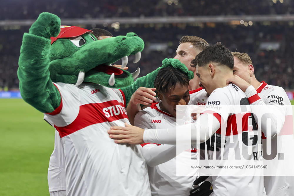 Goal celebration VfB Stuttgart at 2 0 by Justin Diehl VfB Stuttgart, 17 , Soccer, 1 Bundesliga, 11 Matchday, 2024 2025, VfB Stuttgart vs VfL Bochum 1848, 23 11 2024, MHP Arena, Stuttgart, Germany DFL REGULATIONS PROHIBIT ANY USE OF PHOTOGRAPHS AS IMAGE SEQUENCES AND OR QUASI VIDEO Stuttgart MHP Arena Baden Wuerttemberg Germany