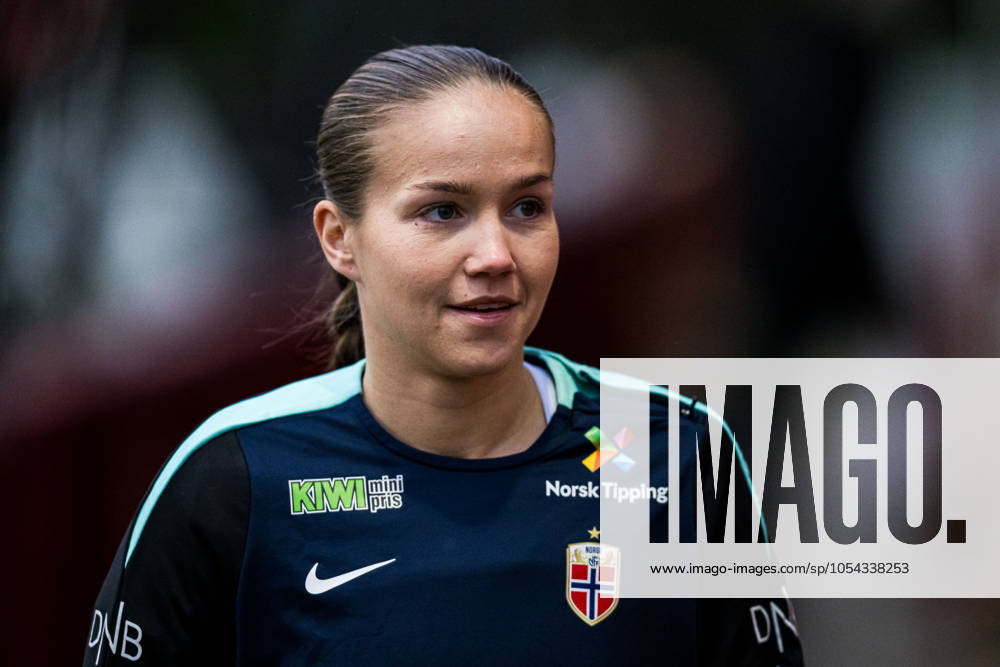 Guro Reiten of the Norwegian women s national football team during a training session on November 28, 2024 in Larne Photo Marius Simensen BILDBYRAN COP 238 bbeng dam football fotball fotboll norge norway practice soccer training trening träning uefa women s euro qualifier