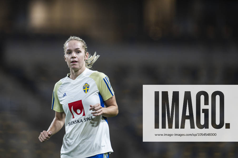 Hanna Lundkvist of the Swedish women s national football team during a training session on December 2, 2024 in Stockholm Photo Maxim Thorà BILDBYRAN kod MT MT0701 fotboll football soccer fotball em kval kval uefa womens euro qualifier qualifier träning practice training sverige sweden dam bbeng