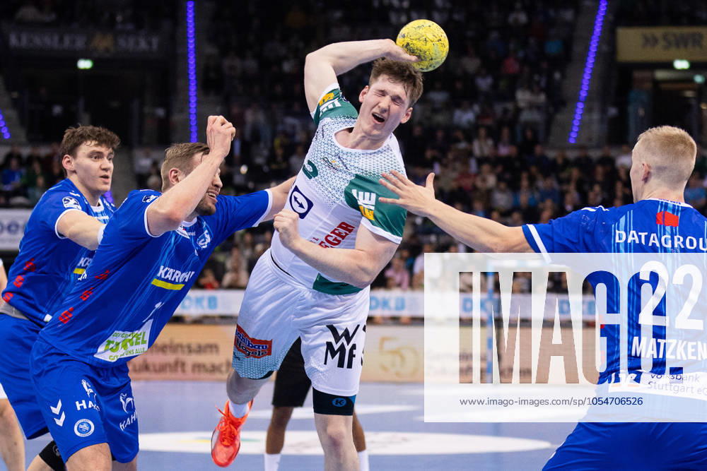 Oskar NEUDECK FRISCH AUF Goeppingen, 02 scores a goal, Action, Goal throw TVB Stuttgart TVB vs FRISCH AUF Goeppingen FAG , Handball, Men, Daikin 1 Handball Bundesliga HBL , Matchday 14, Season 2024 2025, 05 12 2024 TVB Stuttgart TVB vs FRISCH AUF Goeppingen FAG , Handball, Men, Daikin 1 Handball Bundesliga HBL , Matchday 14, Season 2024 2025, 05 12 2024 Stuttgart