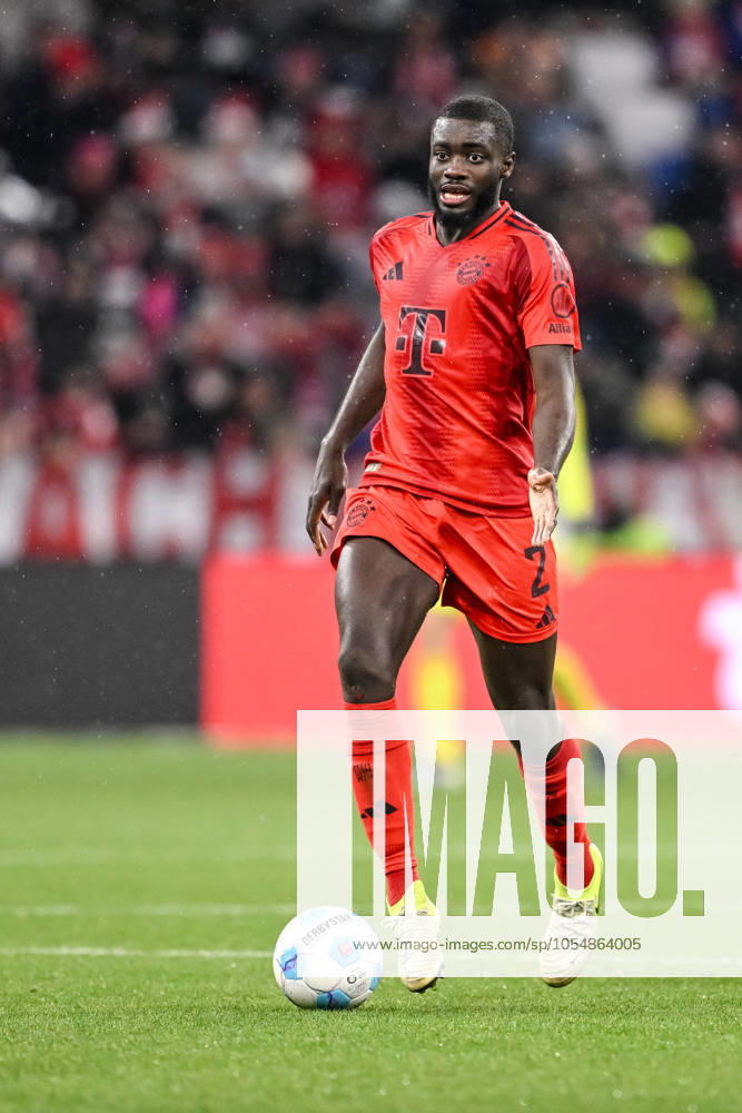 Dayot Upamecano FC Bayern Muenchen in action, on the ball, individual action during the Bundesliga 1 match between FC Bayern München and 1 FC Heidenheim 1846, Allianz Arena on December 07, 2024 in Munich, Germany Photo by Harry Langer DeFodi Images Dayot Upamecano FC Bayern Muenchen controls the Ball during the Bundesliga match between FC Bayern München and 1 FC Heidenheim 1846 at Allianz Arena on December 7, 2024 in Munich, Germany Photo by Harry Langer DeFodi Images DFL regulations prohibit any use of photographs as image sequences and or quasi video Defodi 541 FCBFCH20241207 069 Defodi-541 DFL regulations prohibit any use of photographs as image sequences and or quasi-video.