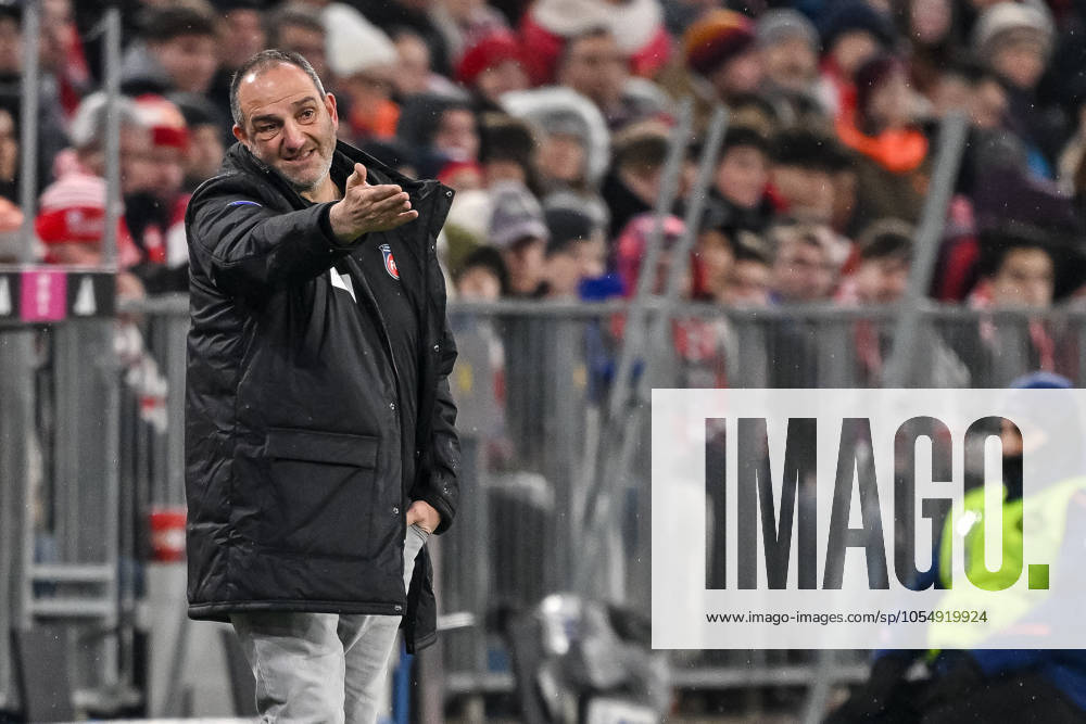 Coach Frank Schmidt 1 FC Heidenheim gestures during the Bundesliga match between FC Bayern München and 1 FC Heidenheim 1846 at Allianz Arena on December 07, 2024 in Munich, Germany, Germany Photo by Harry Langer DeFodi Images Coach Frank Schmidt 1 FC Heidenheim gestures during the Bundesliga match between FC Bayern München and 1 FC Heidenheim 1846 at Allianz Arena on December 7, 2024 in Munich, Germany Photo by Harry Langer DeFodi Images DFL regulations prohibit any use of photographs as image sequences and or quasi video Defodi 541 FCBFCH20241207 199 Defodi-541 DFL regulations prohibit any use of photographs as image sequences and or quasi-video.