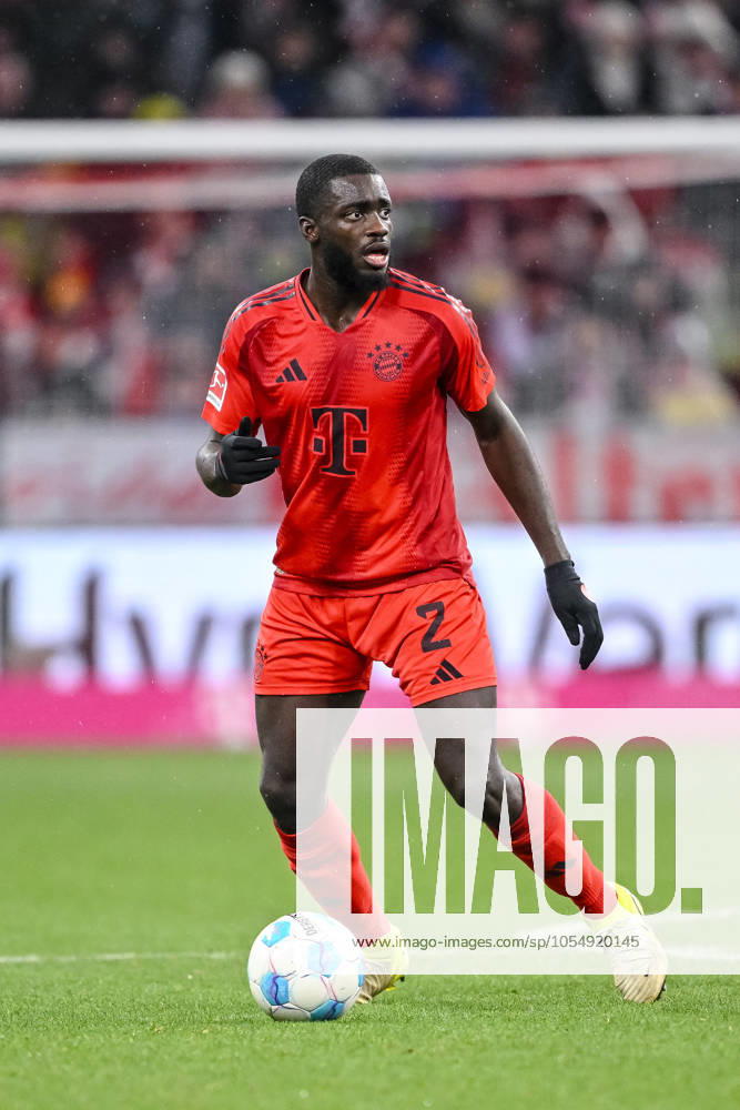 Dayot Upamecano FC Bayern Muenchen in action, on the ball, individual action during the Bundesliga 1 match between FC Bayern München and 1 FC Heidenheim 1846, Allianz Arena on December 07, 2024 in Munich, Germany Photo by Harry Langer DeFodi Images Dayot Upamecano FC Bayern Muenchen controls the Ball during the Bundesliga match between FC Bayern München and 1 FC Heidenheim 1846 at Allianz Arena on December 7, 2024 in Munich, Germany Photo by Harry Langer DeFodi Images DFL regulations prohibit any use of photographs as image sequences and or quasi video Defodi 541 FCBFCH20241207 218 Defodi-541 DFL regulations prohibit any use of photographs as image sequences and or quasi-video.